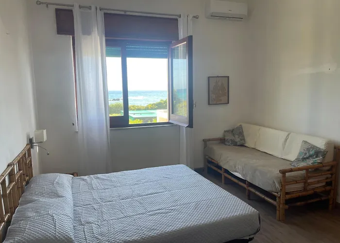 Apartment In Calamoni *