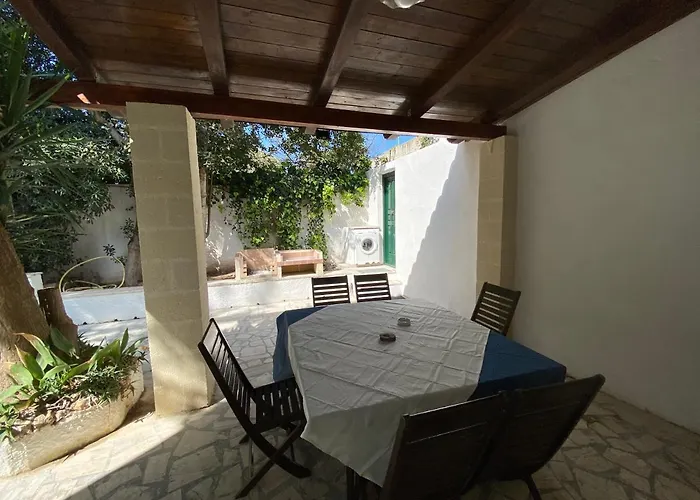 Apartment In Calamoni *